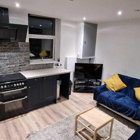 Sapphire Strathnairn Apartment Cardiff Buitenkant foto