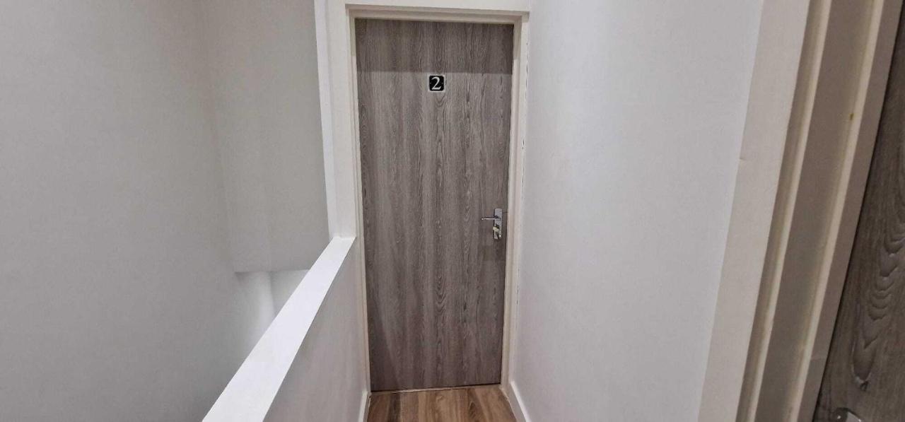 Sapphire Strathnairn Apartment Cardiff Buitenkant foto