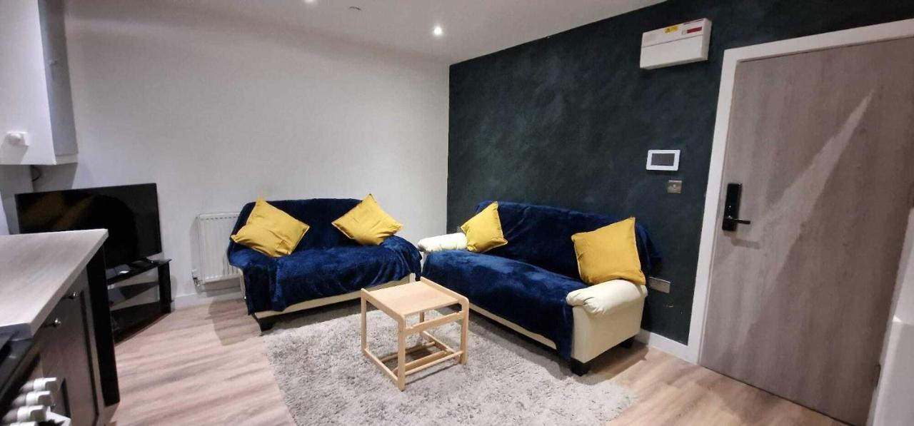 Sapphire Strathnairn Apartment Cardiff Buitenkant foto