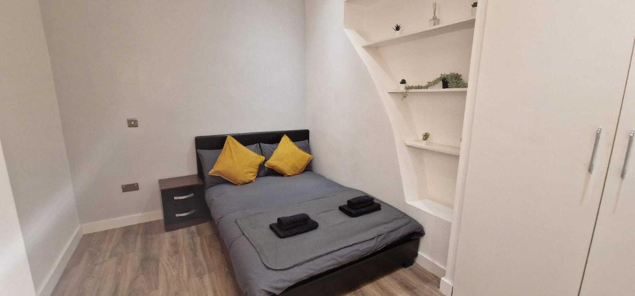 Sapphire Strathnairn Apartment Cardiff Buitenkant foto